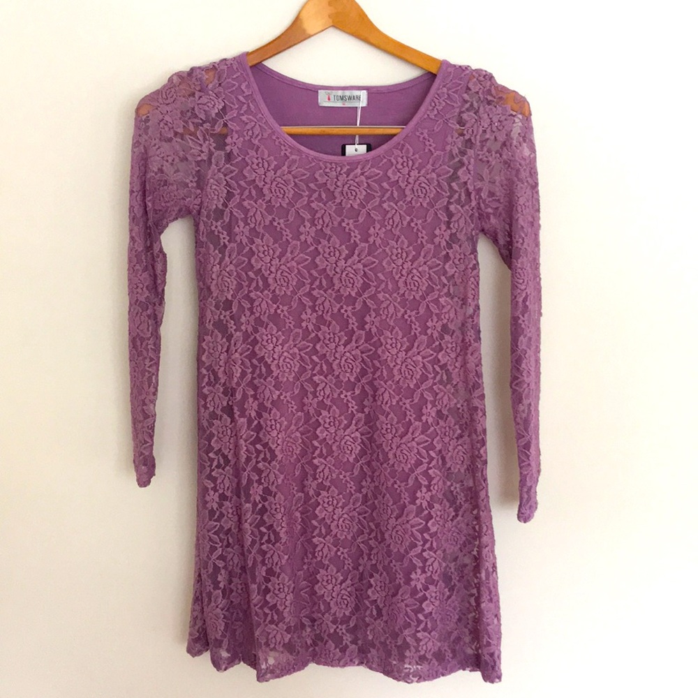 Lavender lace dress- size M